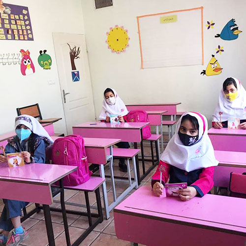 دبستان دخترانه دوره دوم حضرت جوادالائمه (ع) ناحیه ۱ یزد